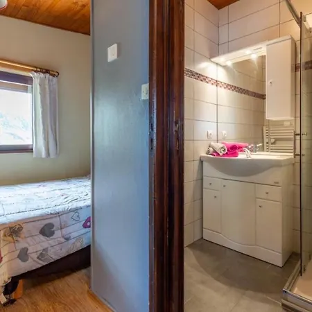 Les Balcons De St So 5 *